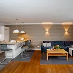 Ferienwohnung Stroenhold